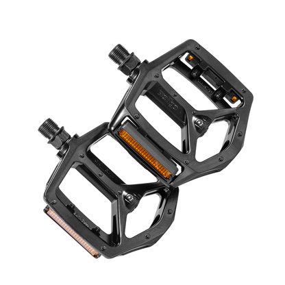 Shengmilo black e-bike pedals featuring wellgo bike pedals design with reflectors for safety